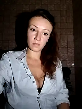 Kseniae online show from December 2025 06:28:01 PM