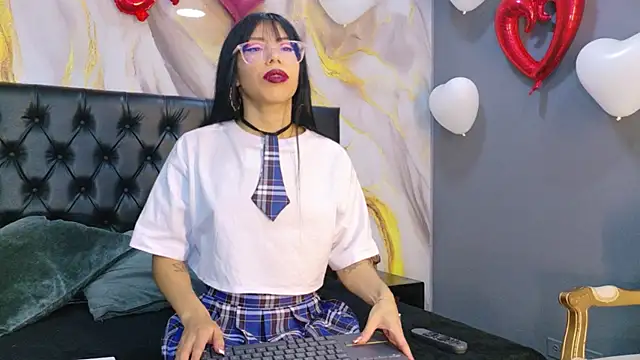 MilaDeRoux online show from February 2026 04:19:02 AM