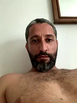 Calientesensible online show from December 2025 09:09:01 PM