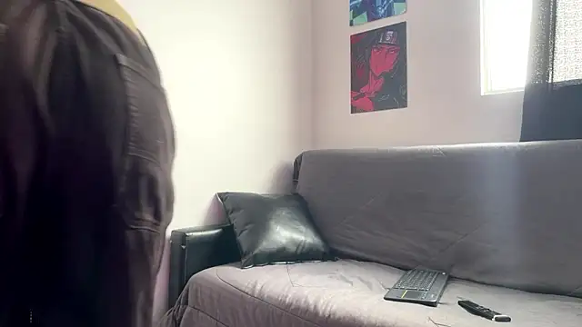 liorvante online show from February 2026 01:31:02 PM