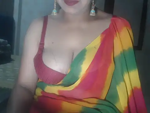 Snapshot of Hotronita123 chatting on April 2026 05:10:01 PM Hotronita123 online show from April 2026 05:10:01 PM