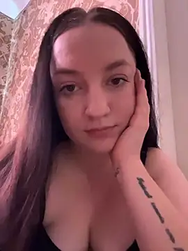 Snapshot of DianazLove1 chatting on January 2026 09:14:02 AM DianazLove1 online show from January 2026 09:14:02 AM