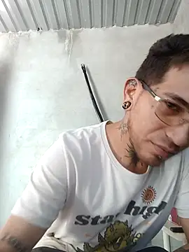 Snapshot of macarywillm chatting on March 2026 09:08:01 PM macarywillm online show from March 2026 09:08:01 PM