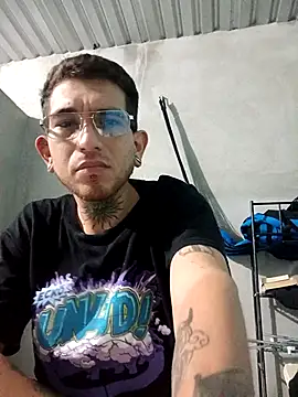 Snapshot of macarywillm chatting on March 2026 08:18:01 AM macarywillm online show from March 2026 08:18:01 AM