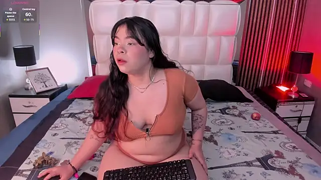 xCharlotte 20 online show from February 2026 08:45:02 PM