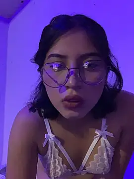 Arely-L1 online show from March 2026 05:36:01 AM