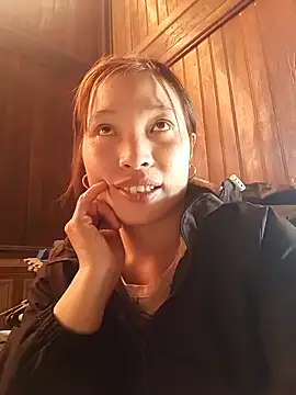 Evelyn-n online show from November 2025 07:23:02 AM