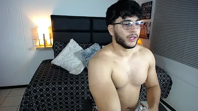 mike foxxx  online show from January 2026 03:12:02 AM