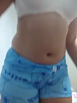 Julia-Blair online show from December 2025 05:10:02 PM