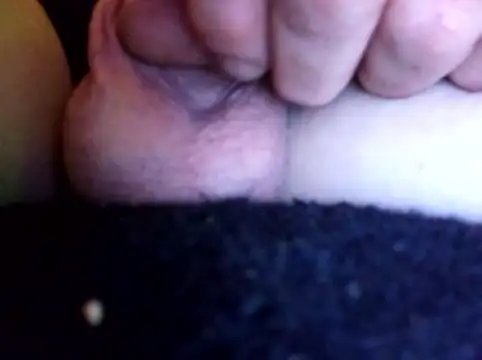 MrGuuDdick77 online show from May 2026 10:23:01 AM