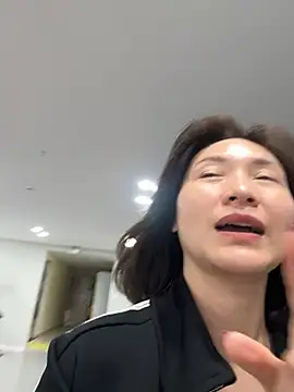 A-ZJunn online show from February 2026 06:47:01 AM