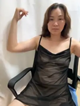 A-ZJunn online show from June 2026 01:39:02 PM