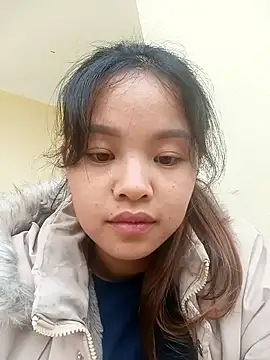 Pretty-haert online show from December 2025 12:18:01 AM