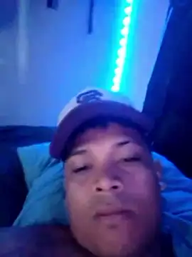 Snapshot of yhorkkk chatting on November 2025 03:05:01 PM yhorkkk online show from November 2025 03:05:01 PM