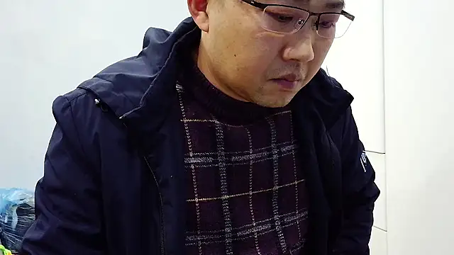 Snapshot of tudou9899 chatting on January 2026 03:49:02 PM tudou9899 online show from January 2026 03:49:02 PM