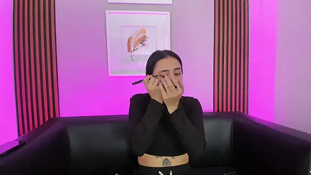 Snapshot of Ariana_collinss chatting on July 2026 11:37:02 AM Ariana collinss online show from July 2026 11:37:02 AM