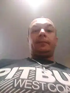 adiadi3131 online show from December 2025 08:34:01 AM