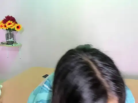 18teenssexy online show from January 2026 12:23:02 AM