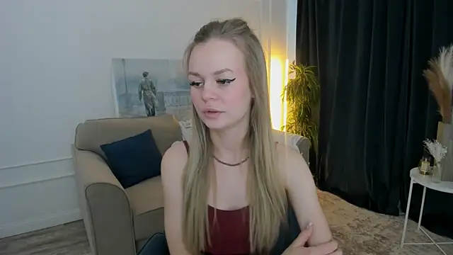 MidnighteAura online show from July 2026 03:23:01 AM