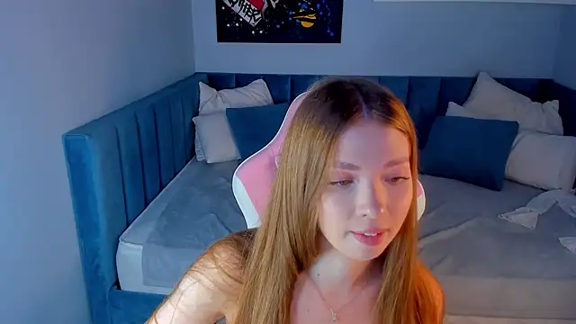 Snapshot of Tessa_Sunn chatting on July 2026 03:23:01 AM Tessa Sunn online show from July 2026 03:23:01 AM