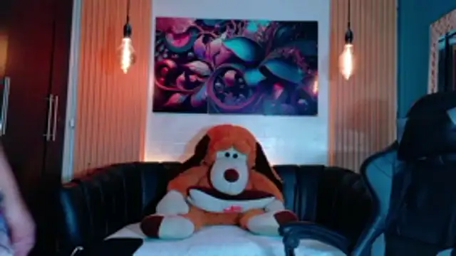 StormLuxX online show from March 2026 07:31:01 PM