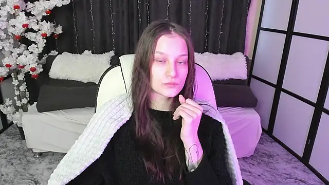 Snapshot of KrisDoeil chatting on February 2026 02:06:02 AM KrisDoeil online show from February 2026 02:06:02 AM