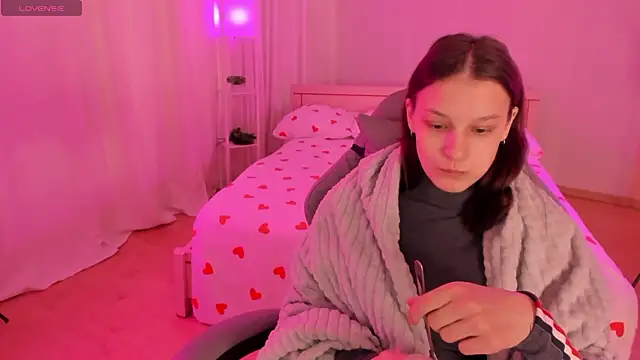 Snapshot of KrisDoeil chatting on March 2026 02:18:02 AM KrisDoeil online show from March 2026 02:18:02 AM