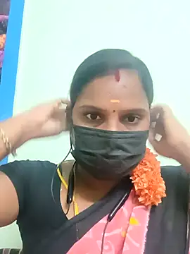 Snapshot of Tamil_Pallavi chatting on February 2026 05:59:02 AM Tamil Pallavi online show from February 2026 05:59:02 AM