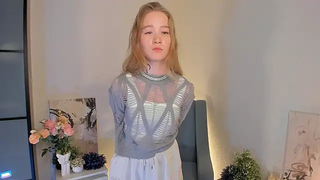 Snapshot of MaireLanda chatting on December 2025 05:24:02 AM MaireLanda online show from December 2025 05:24:02 AM