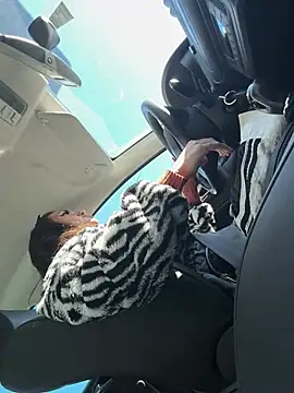 Snapshot of SiennaLuxexx chatting on February 2026 11:49:02 AM SiennaLuxexx online show from February 2026 11:49:02 AM