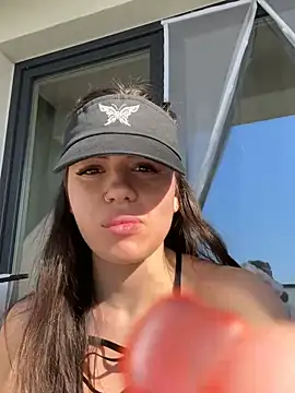 Snapshot of SiennaLuxexx chatting on March 2026 01:39:02 PM SiennaLuxexx online show from March 2026 01:39:02 PM