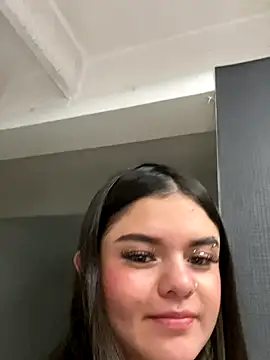 Camila Duarte2 online show from December 2025 01:23:01 AM