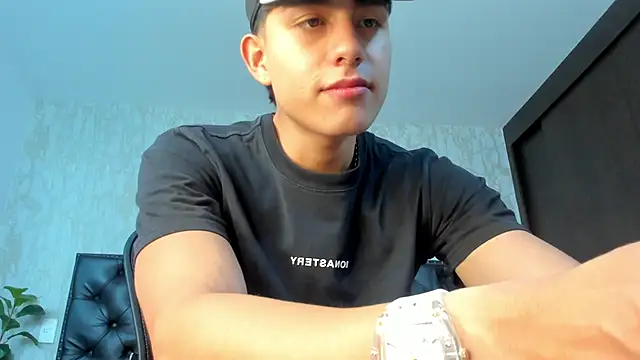 Lander Cruz online show from March 2026 07:50:01 PM