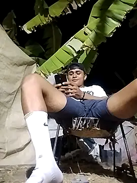 youngboypiss online show from February 2026 11:37:01 PM