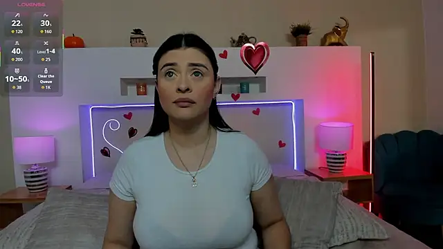 AnikaRomanoff  online show from February 2026 11:32:01 AM