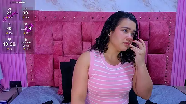 ValeryMorales online show from April 2026 07:30:01 PM