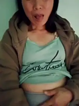 Lili-123k online show from January 2026 03:36:02 PM