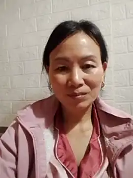 Lili-123k online show from February 2026 03:11:01 AM