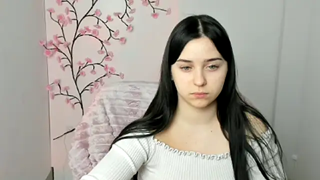 Lilu May online show from March 2026 01:05:02 AM