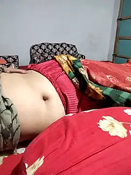 hottyrose69 online show from April 2026 06:41:01 PM