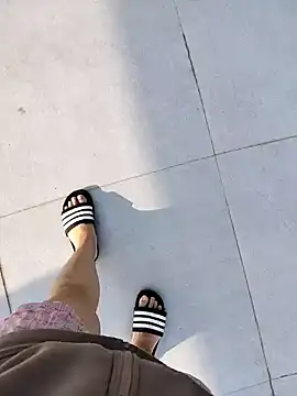 Snapshot of Miky_Lyn chatting on February 2026 09:08:02 AM Miky Lyn online show from February 2026 09:08:02 AM