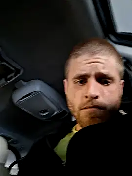 Snapshot of ThatDilf11 chatting on December 2025 02:26:01 PM ThatDilf11 online show from December 2025 02:26:01 PM