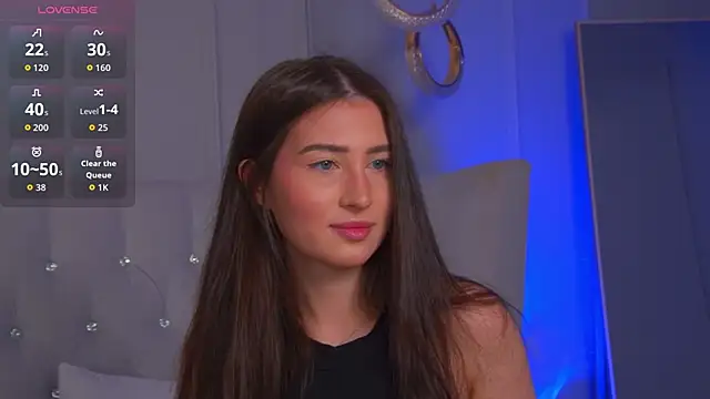 LisaDeviss online show from April 2026 03:37:02 PM