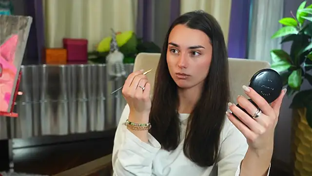 Snapshot of PatWork chatting on December 2025 11:52:01 AM PatWork online show from December 2025 11:52:01 AM