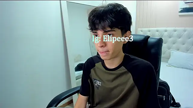 Snapshot of CONNOR_STONNE_ chatting on February 2026 05:43:01 PM CONNOR STONNE online show from February 2026 05:43:01 PM