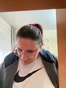 Dana92va online show from February 2026 06:32:02 AM