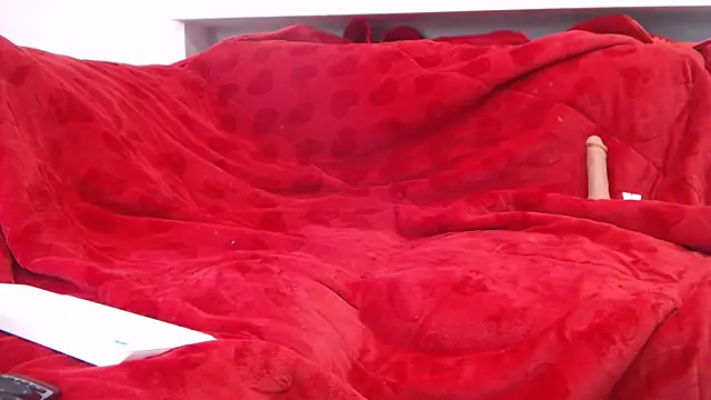 NoirIsabelle online show from April 2026 09:43:01 AM