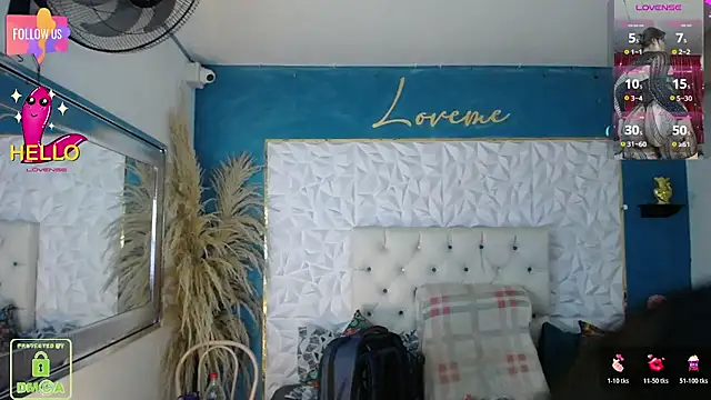 Mia Duque1999 online show from February 2026 08:26:01 PM