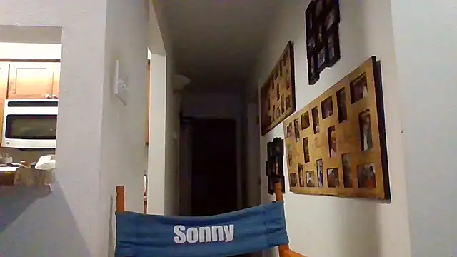 johnnymarino1010 online show from December 2025 07:51:01 PM