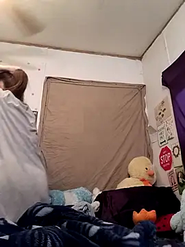 Snapshot of snowbird1117 chatting on January 2026 12:37:01 AM snowbird1117 online show from January 2026 12:37:01 AM